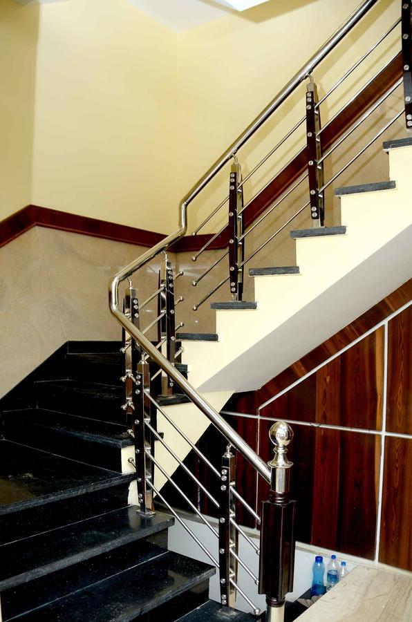 Hotel Shikhar Darshan Ujjain Eksteriør bilde